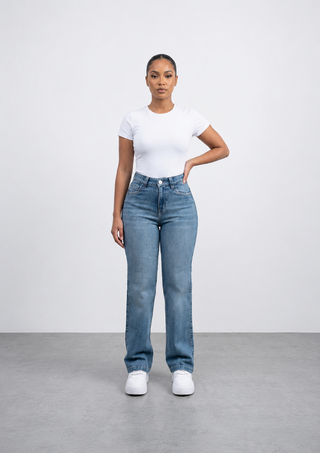 Baggy Mia